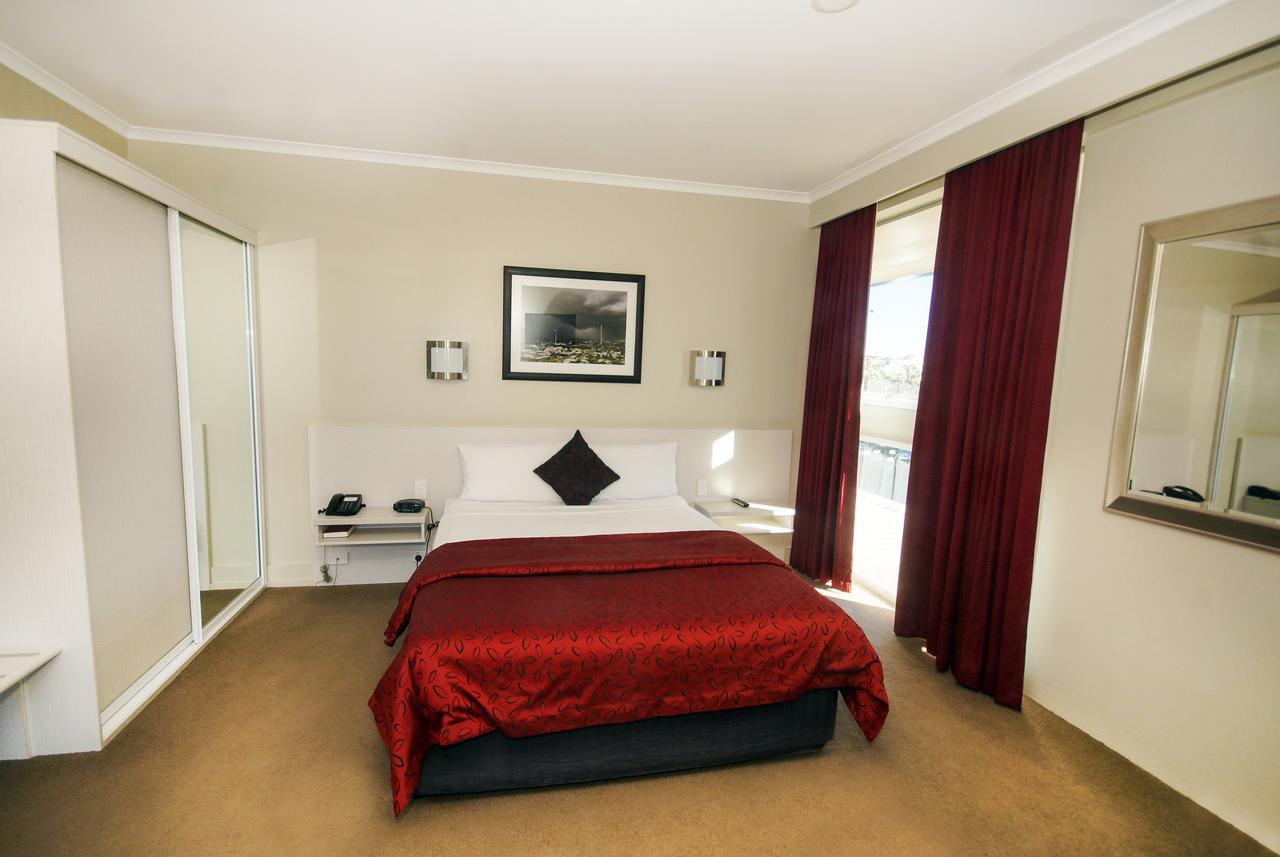 Isa Hotel Mount Isa Phòng bức ảnh